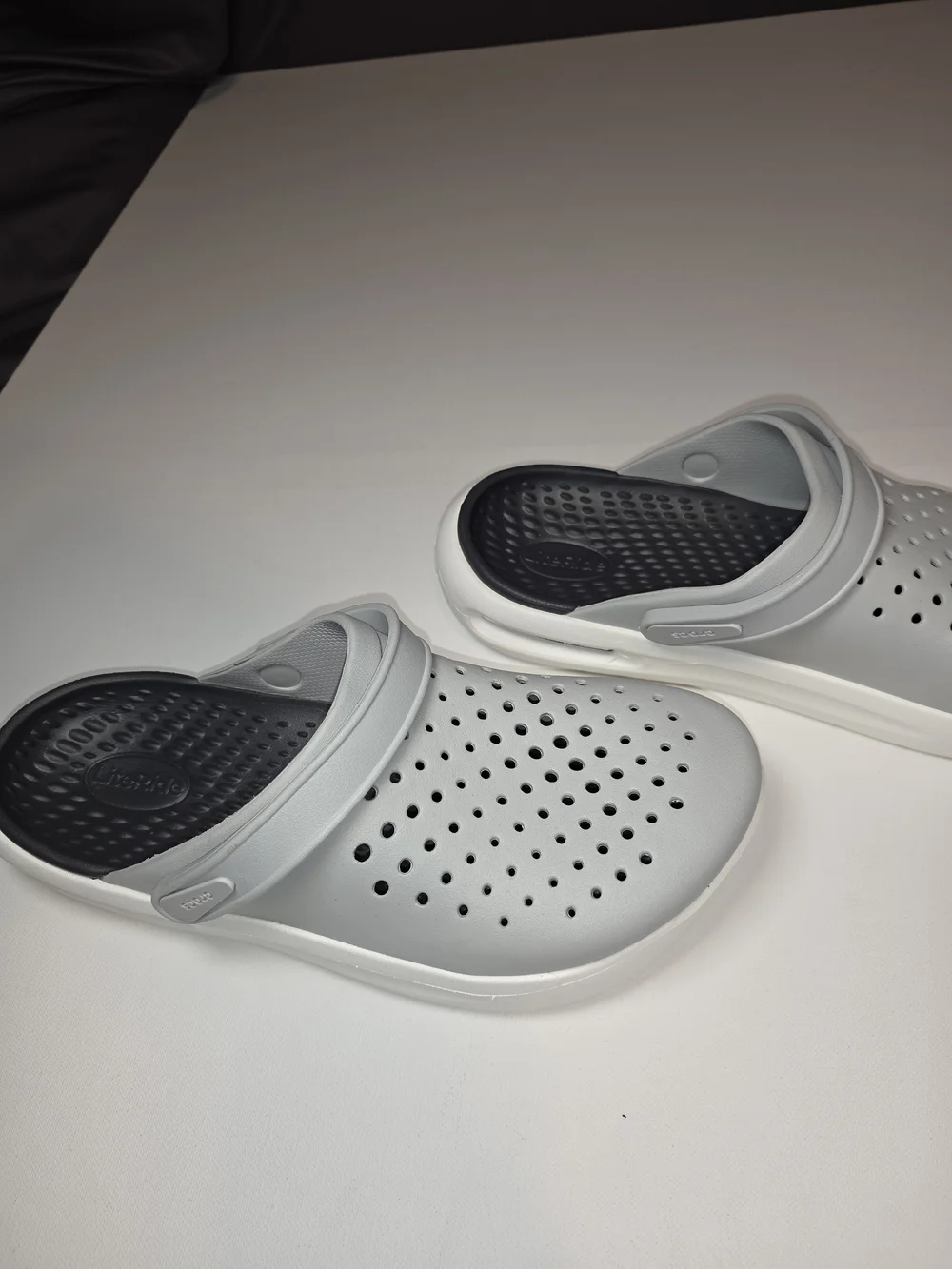 Crocs LiteRide™ Clogs — M9/W11 | LighCrocs
